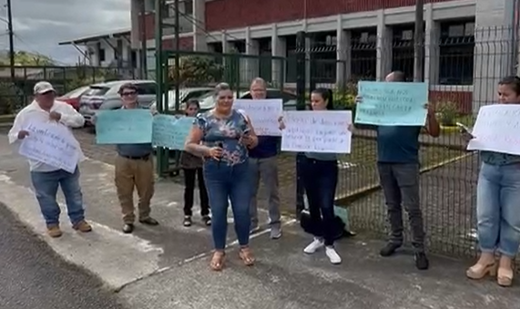 Intervención de APSE ante autoridades del MEP permite restablecer la estabilidad académica y laboral en el CINDEA de Florencia